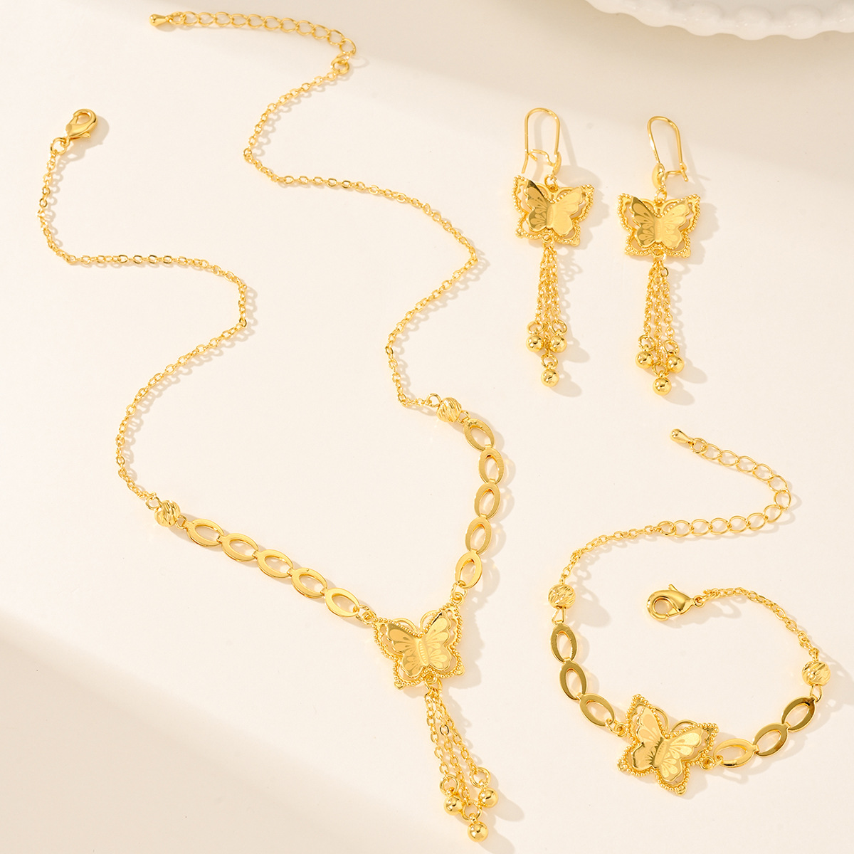 Dubai Fashion Butterfly Jewelr - Vintage Fashion Earrings recension och pris