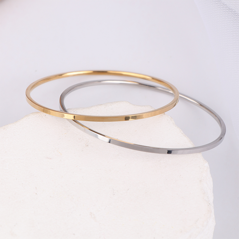 [E] Titanium Steel Simple Plai - Vintage Fashion In Paris recension och pris