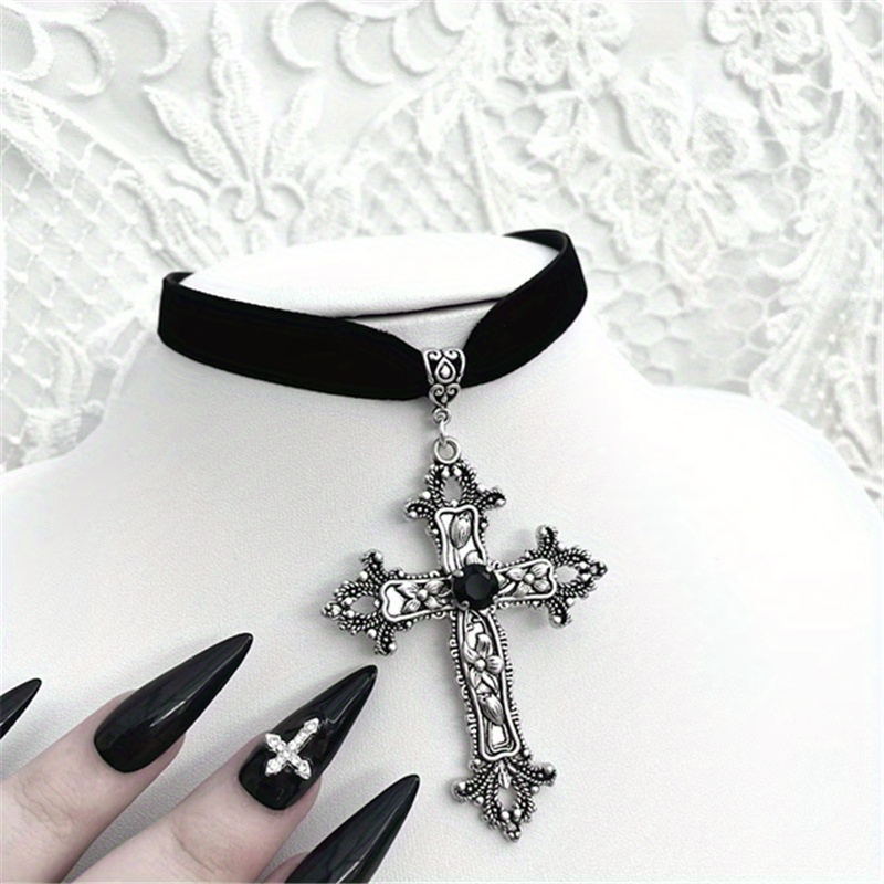 Vintage Antique Silver Color C - Vintage Victorian Fashion recension och pris
