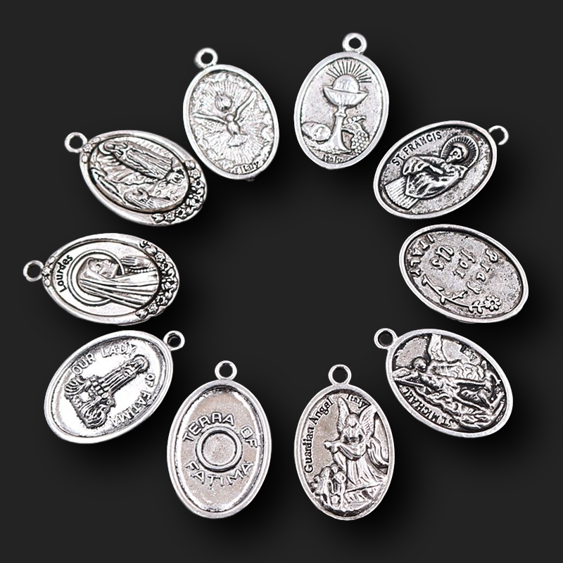 Vintage Christian Tag Pendants - Vintage Fashion Tags recension och pris