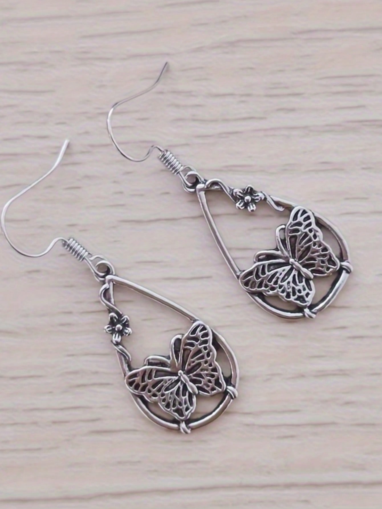 1pair Vintage Fashionable Wate - Vintage Fashion Earrings recension och pris