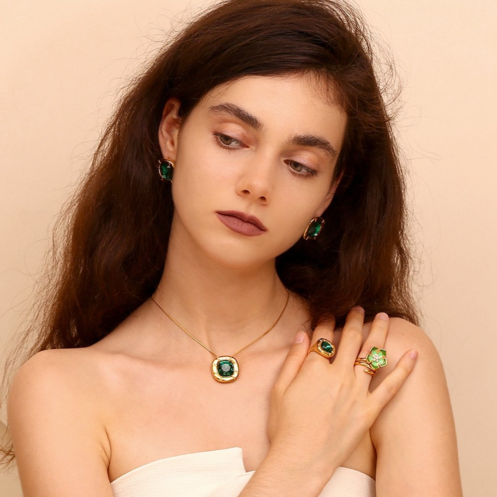 La. Muses Rounded Square Flowe - Vintage Fashion La recension och pris