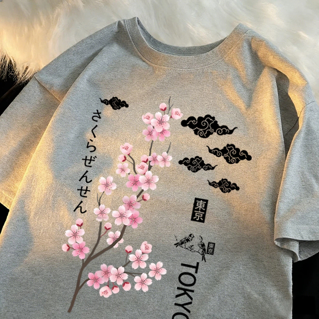 Tokyo Print T-Shirt for Women  - Vintage Fashion Tokyo recension och pris