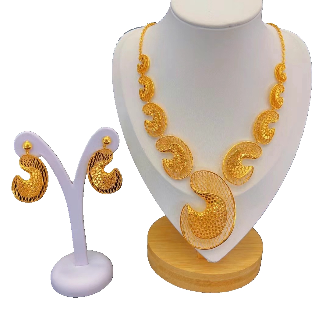New Dubai 24K Gold Plated Allo - Vintage Fashion Earrings recension och pris