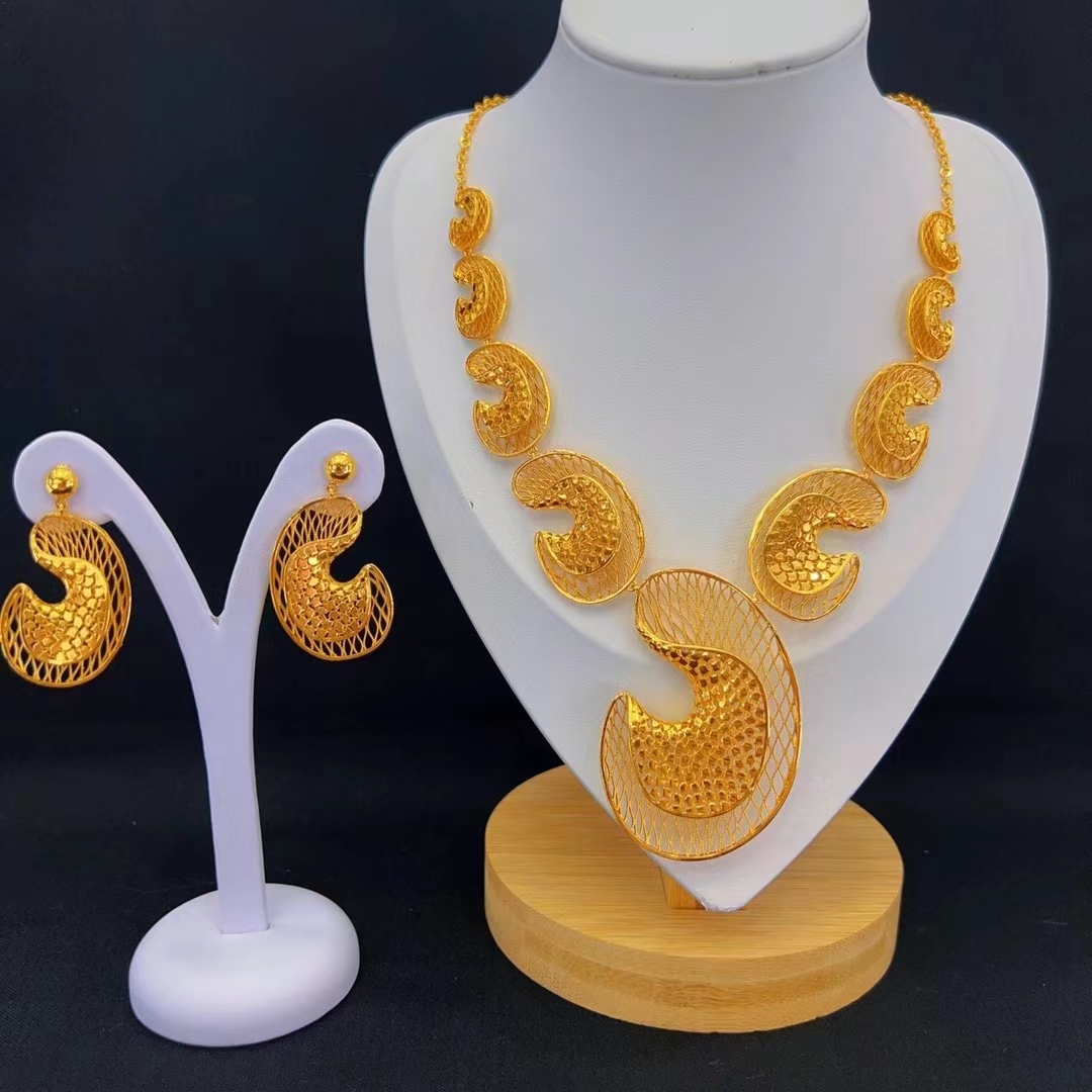 New Dubai 24K Gold Plated Allo - Vintage Fashion Earrings recension och pris