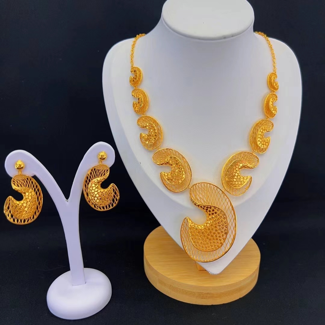 New Dubai 24K Gold Plated Allo - Vintage Fashion Earrings recension och pris